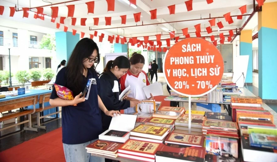 Học viện Tài chính khai mạc Ngày sách sinh viên năm 2026 Học viện Tài chính khai mạc Ngày sách sinh viên năm 2026