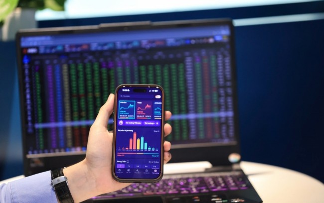 Chứng khoán ngày 20/4: Nhóm cổ phiếu trụ nâng đỡ, VN-Index áp sát vùng 1.850 điểm