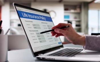 Giải oan cho “Bảng minh họa” trong hợp đồng bảo hiểm nhân thọ