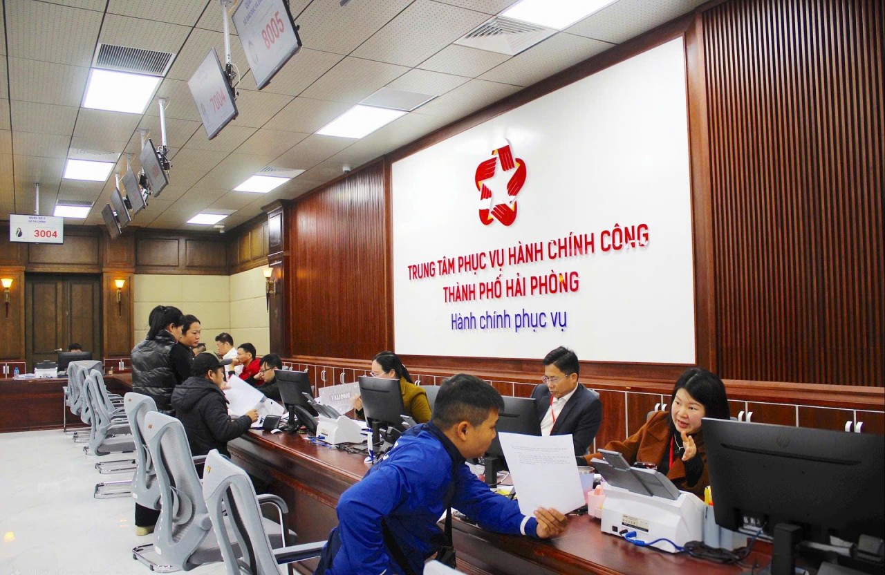 Hải Phòng hướng tới xây dựng đội ngũ cán bộ trách nhiệm, trọng dân