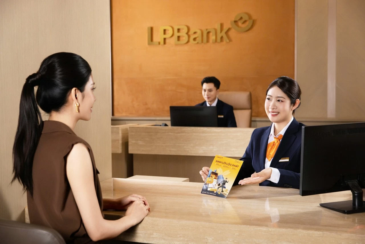 LPBank đạt gần 2.900 tỷ đồng lợi nhuận quý I/2026, tăng cường bộ đệm dự phòng ngay từ đầu năm LPBank đạt gần 2.900 tỷ đồng lợi nhuận quý I/2026, tăng cường bộ đệm dự phòng ngay từ đầu năm