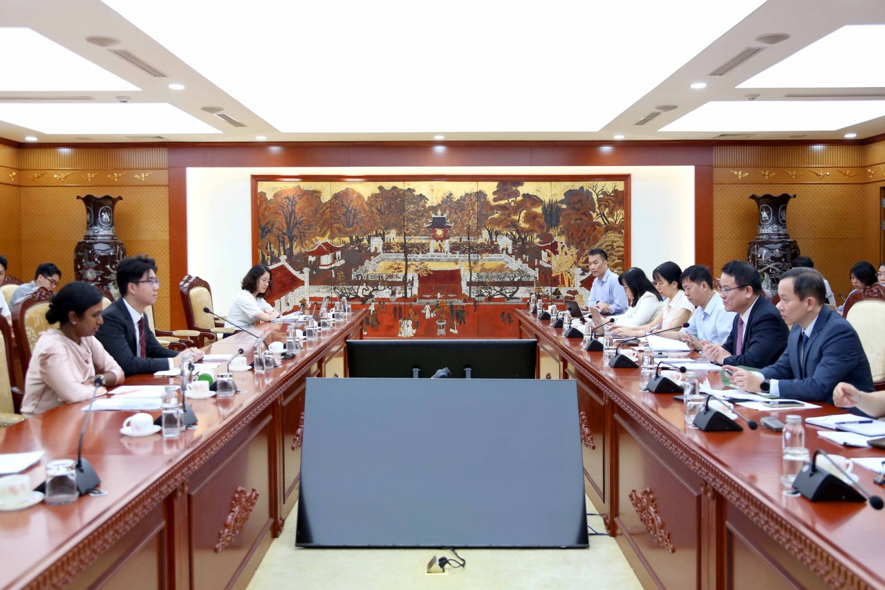 Bộ Tài chính làm việc với Moody's Ratings về đánh giá xếp hạng tín nhiệm quốc gia