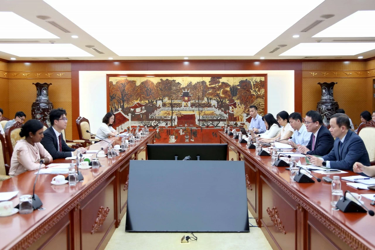 Bộ Tài chính làm việc với Moody's Ratings về đánh giá xếp hạng tín nhiệm quốc gia