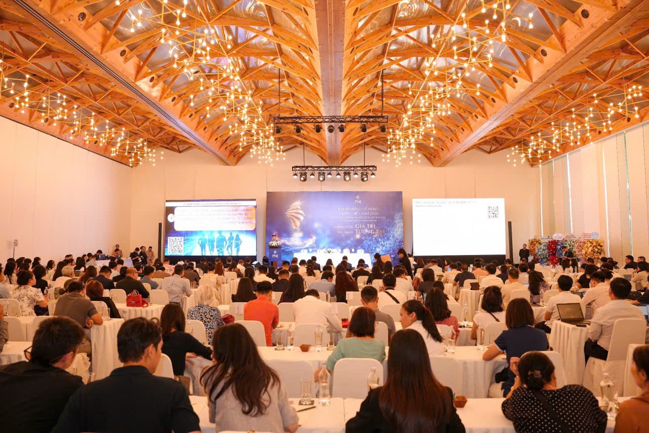 PNJ hướng tới kỷ lục doanh thu gần 49.000 tỷ đồng trong năm 2026