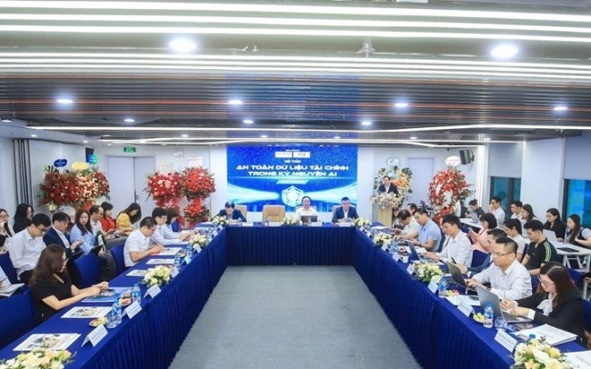 Dữ liệu tài chính trước áp lực tấn công trong kỷ nguyên AI