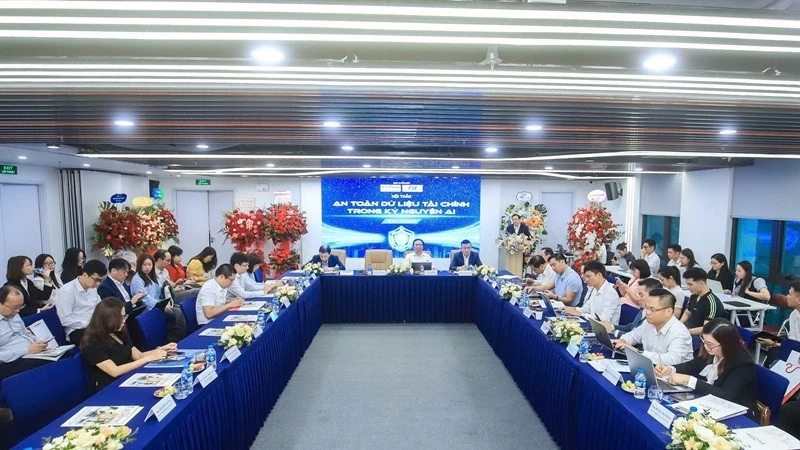 Dữ liệu tài chính trước áp lực tấn công trong kỷ nguyên AI