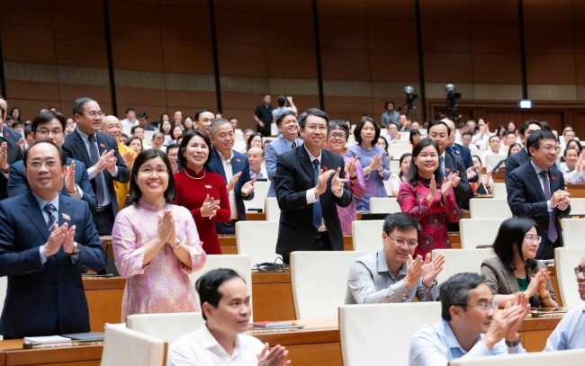 Quốc hội thông qua Luật Thủ đô mới, trao thẩm quyền toàn diện cho Hà Nội