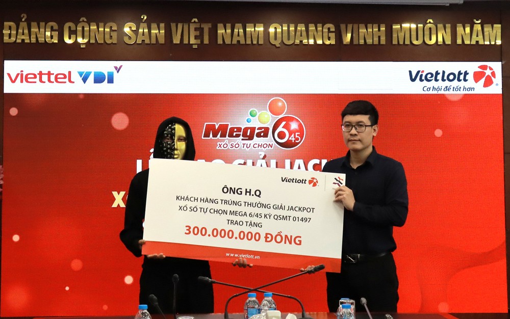 Duy trì thói quen chọn số theo phong thủy, người đàn ông Nghệ An trúng Jackpot hơn 15 tỷ đồng