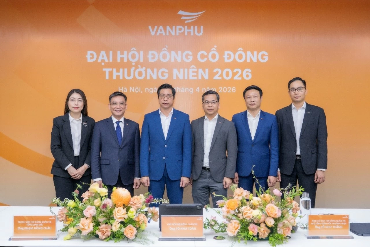ĐHĐCĐ Văn Phú: Vững bước tiến vào kỷ nguyên phát triển mới ĐHĐCĐ Văn Phú: Vững bước tiến vào kỷ nguyên phát triển mới