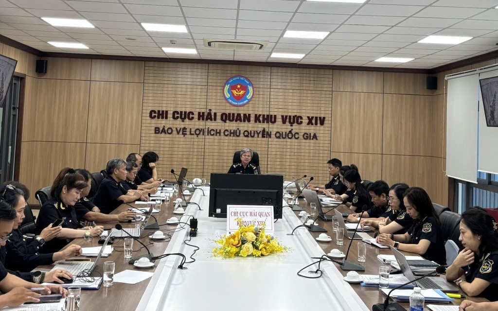 Hải quan khu vực XIV gỡ vướng quy định mới, làm rõ cách áp dụng để doanh nghiệp giảm rủi ro