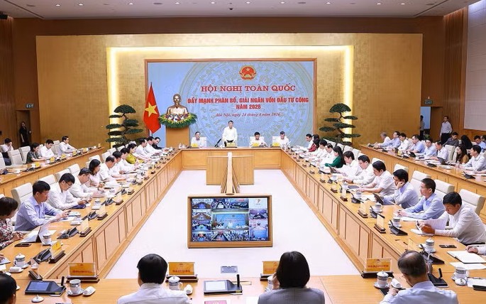 Giải ngân đầu tư công đạt 12,6% kế hoạch, gỡ điểm nghẽn "mở khóa" hơn 1 triệu tỷ đồng