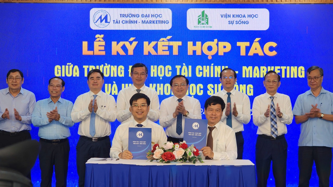 Trường Đại học Tài chính – Marketing đẩy mạnh hợp tác khoa học công nghệ