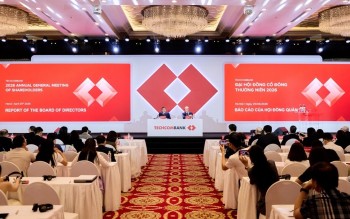 Đại hội đồng cổ đông Techcombank: Chia cổ tức "khủng" 67%, kiểm soát nợ xấu bất động sản dưới 1%