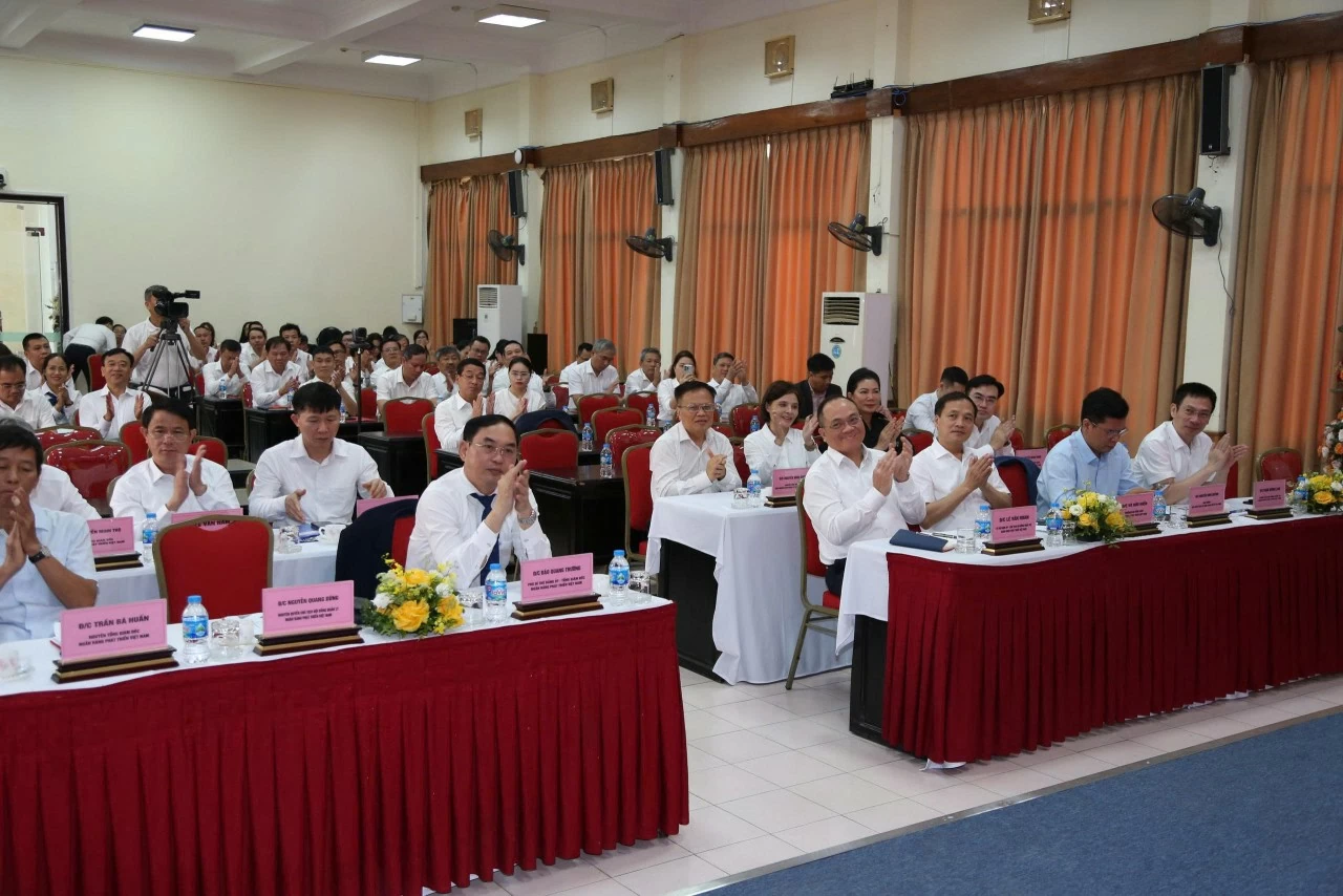 VDB hành trình 20 năm khẳng định vai trò định chế tài chính của Nhà nước trong phát triển kinh tế