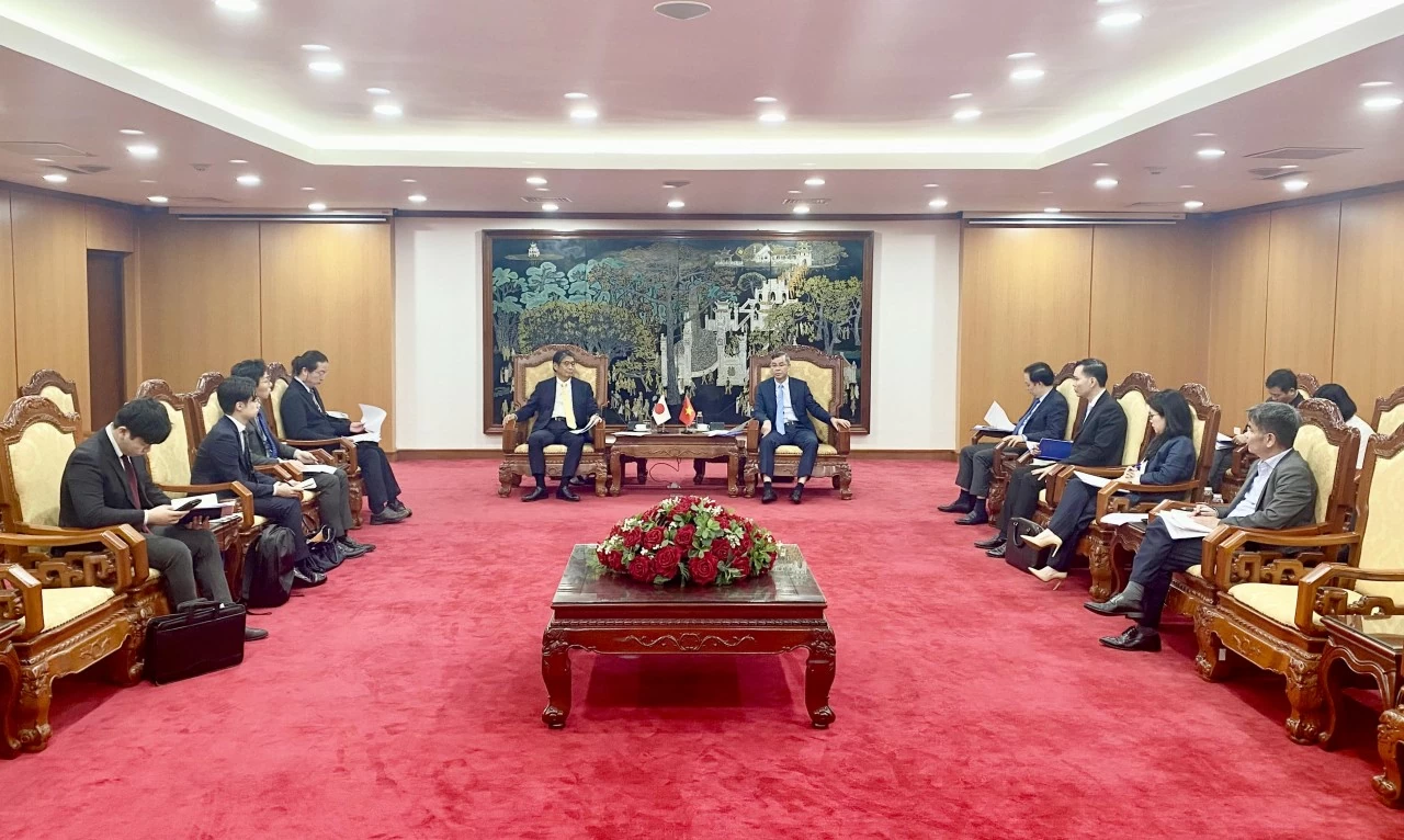 Bộ trưởng Bộ Tài chính Ngô Văn Tuấn tiếp Đại sứ Nhật Bản tại Việt Nam Ito Naoki Bộ trưởng Bộ Tài chính Ngô Văn Tuấn tiếp Đại sứ Nhật Bản tại Việt Nam Ito Naoki