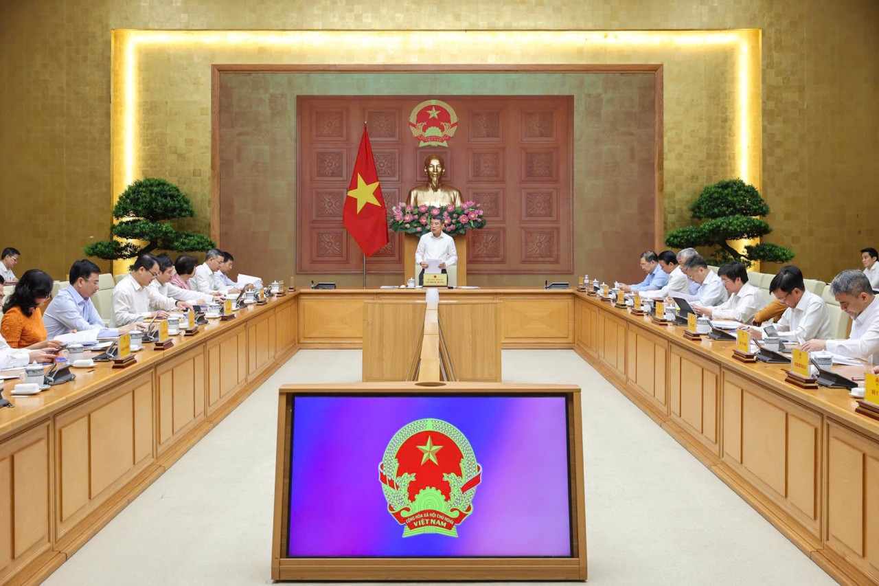 Thủ tướng Lê Minh Hưng: Kiến tạo môi trường đầu tư kinh doanh thuận lợi, huy động nguồn lực cho tăng trưởng 2 con số