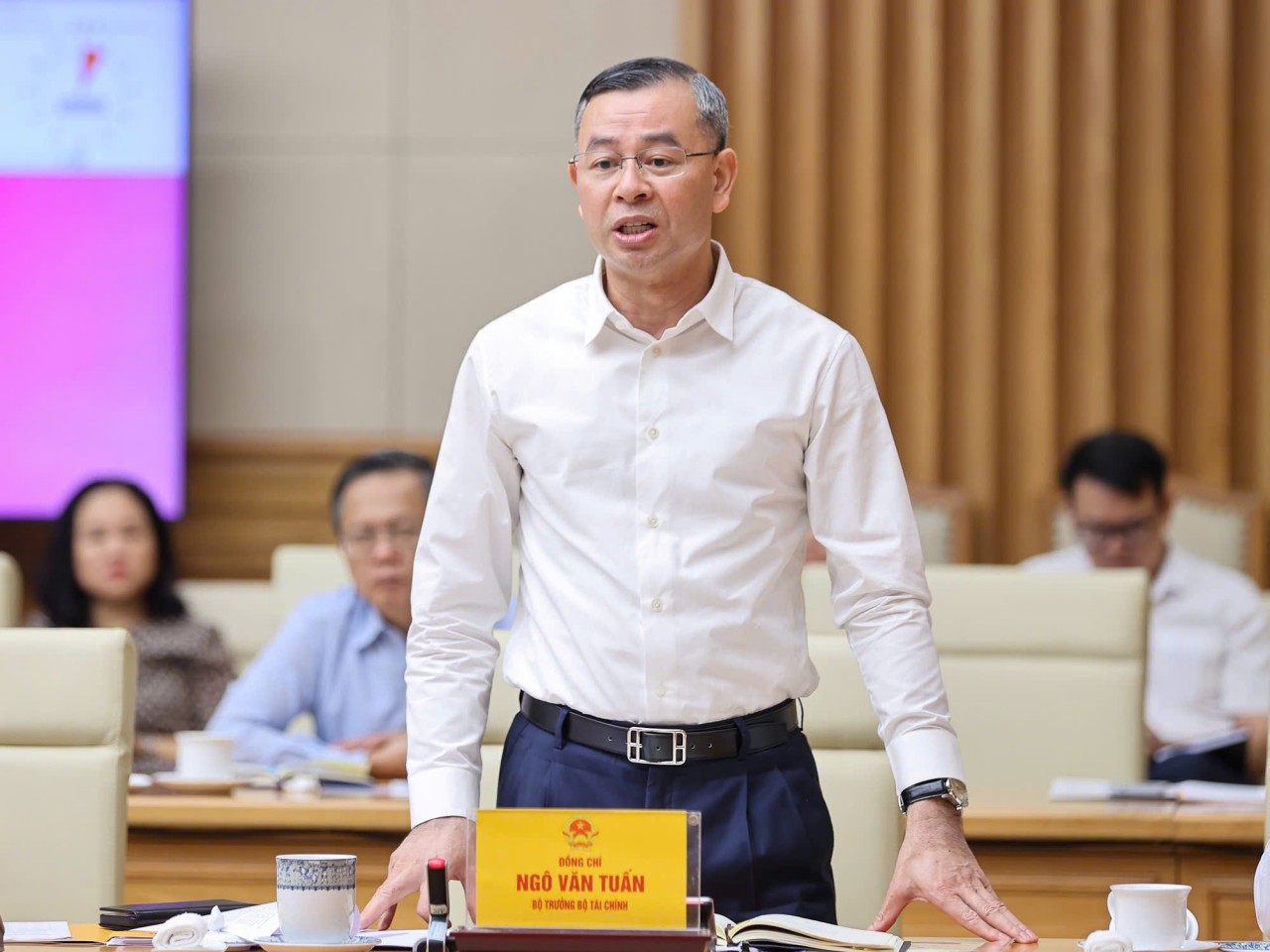 Thủ tướng Lê Minh Hưng: Kiến tạo môi trường đầu tư kinh doanh thuận lợi, huy động nguồn lực cho tăng trưởng 2 con số