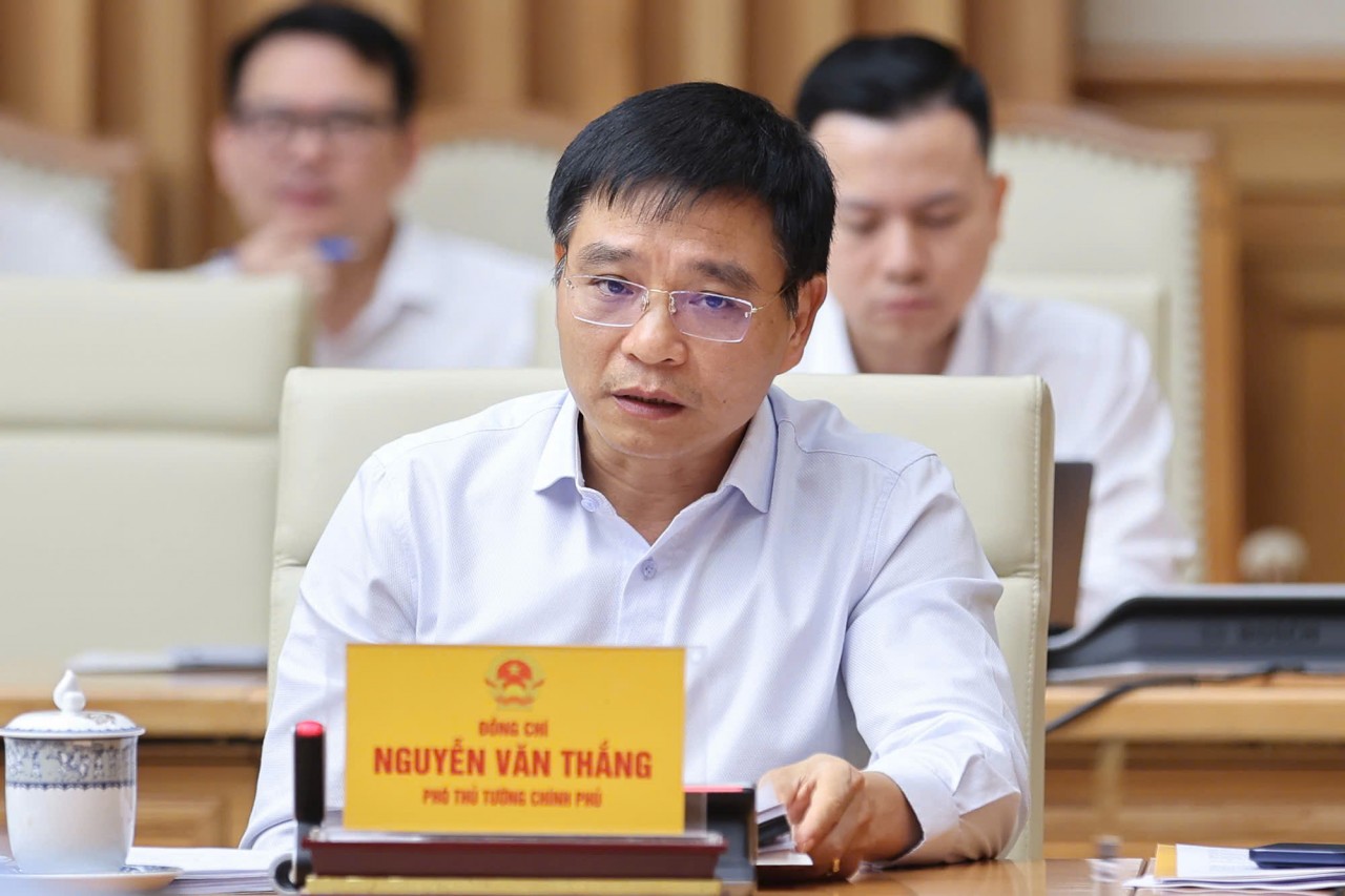 Thủ tướng Lê Minh Hưng: Kiến tạo môi trường đầu tư kinh doanh thuận lợi, huy động nguồn lực cho tăng trưởng 2 con số