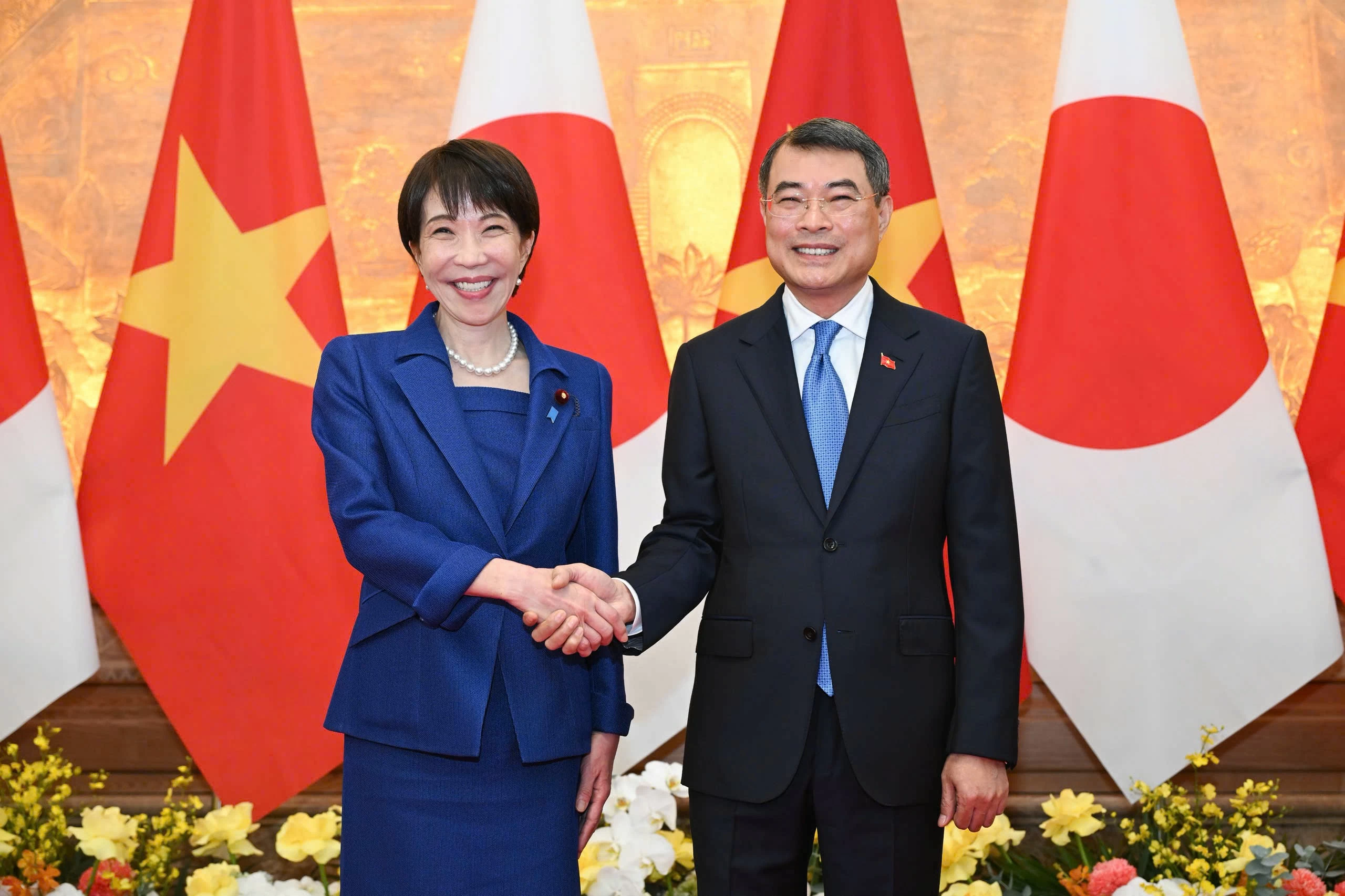 Thủ tướng Lê Minh Hưng chủ trì lễ đón Thủ tướng Nhật Bản Takaichi Sanae thăm chính thức Việt Nam