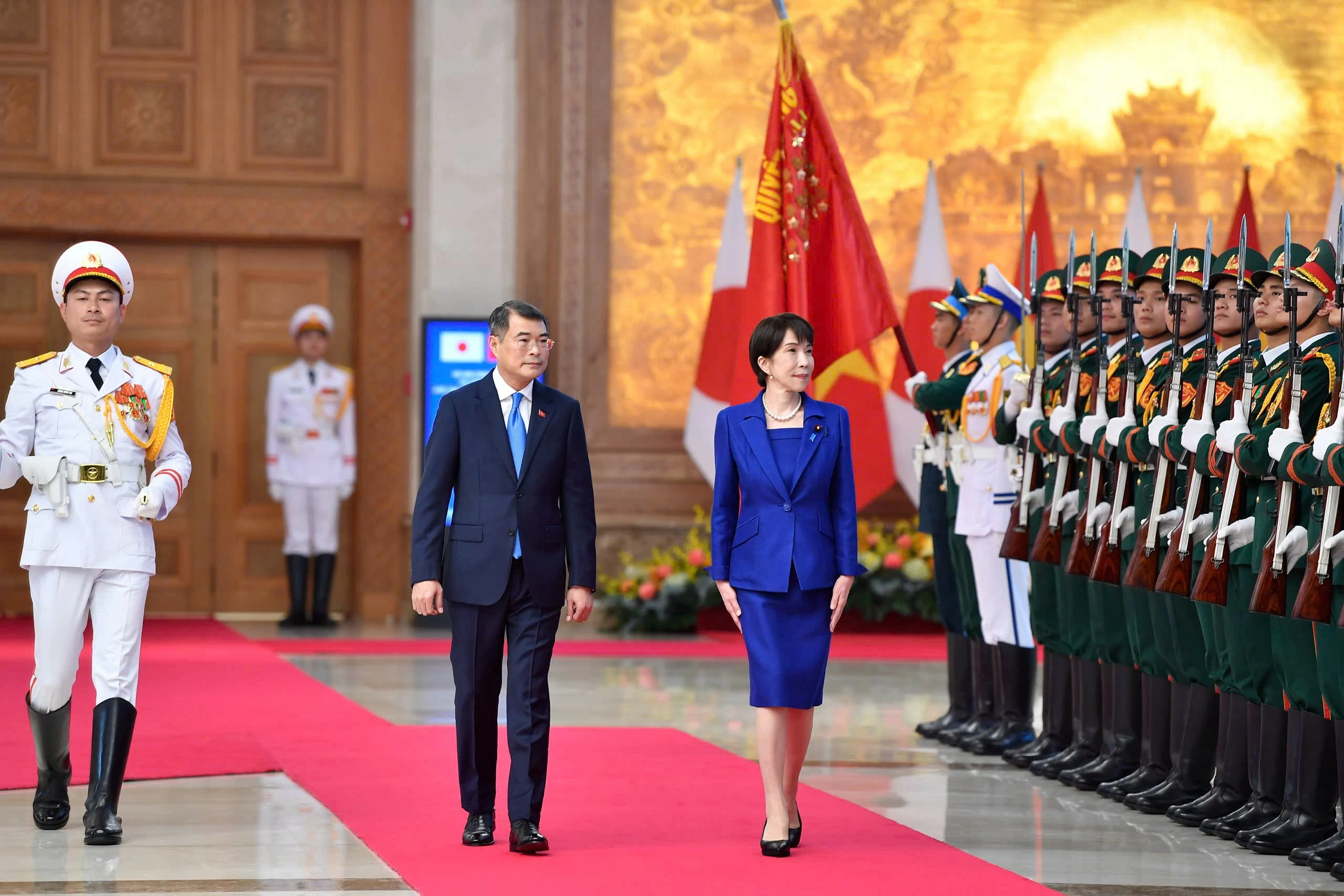 Thủ tướng Lê Minh Hưng chủ trì lễ đón Thủ tướng Nhật Bản Takaichi Sanae thăm chính thức Việt Nam