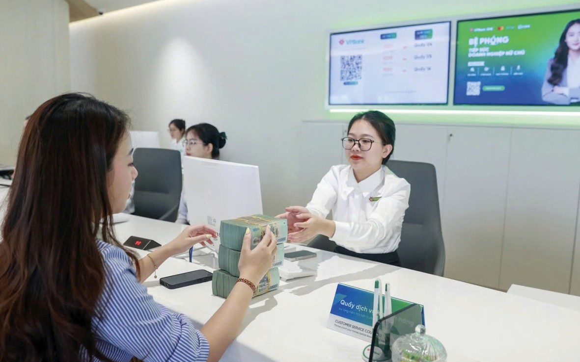 Ngân hàng vào vai “nhà cái”, đón sóng thị trường bảo hiểm