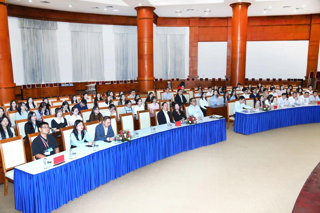 Bộ Tài chính tuyển dụng 41 công chức năm 2026