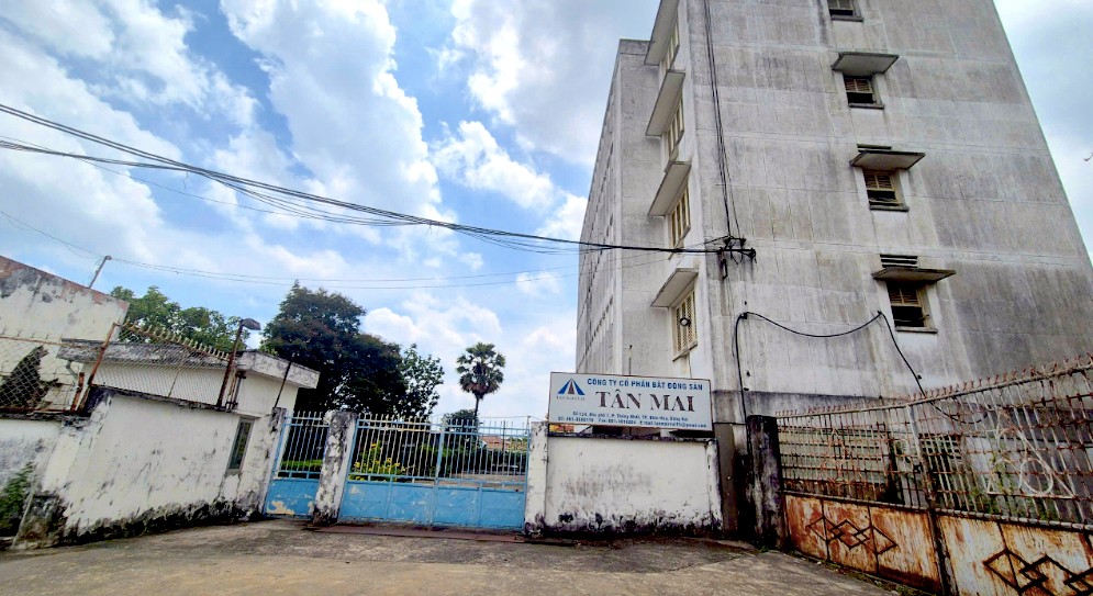 Bất động sản Tân Mai chiếm 15.826 m² đất công