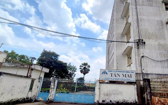 Bất động sản Tân Mai chiếm 15.826 m² đất công