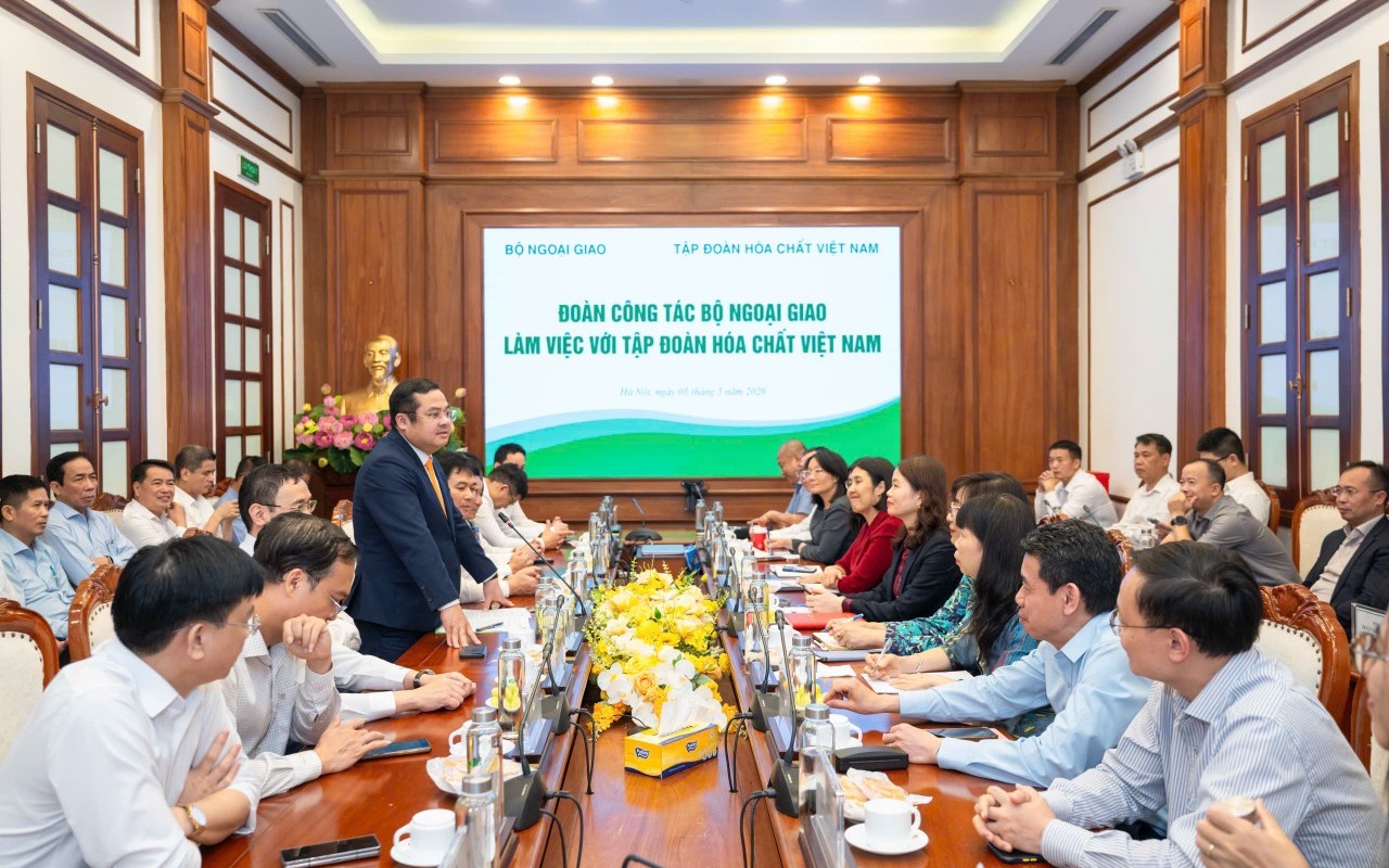 Vinachem đẩy mạnh ngoại giao kinh tế, mở rộng “không gian” thị trường toàn cầu