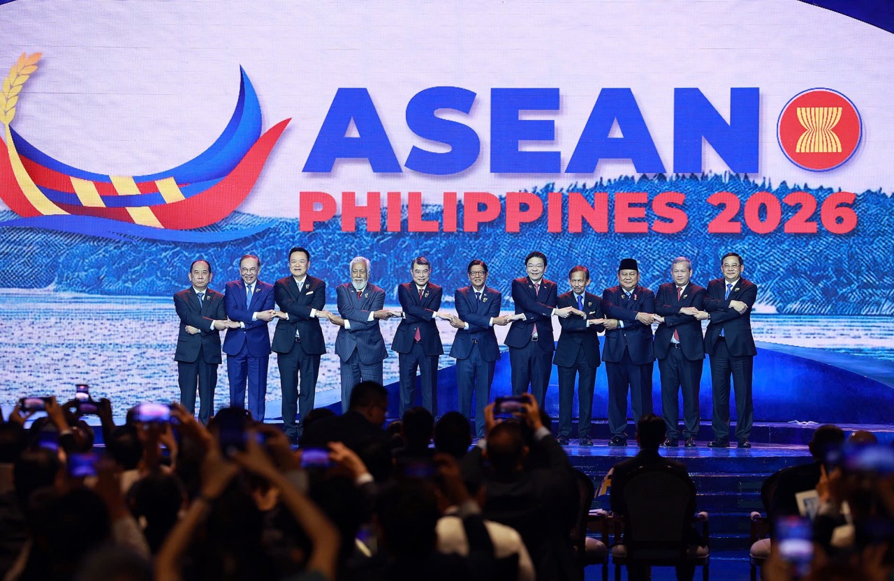 Thủ tướng Lê Minh Hưng bắt đầu các hoạt động tại Hội nghị Cấp cao ASEAN 48