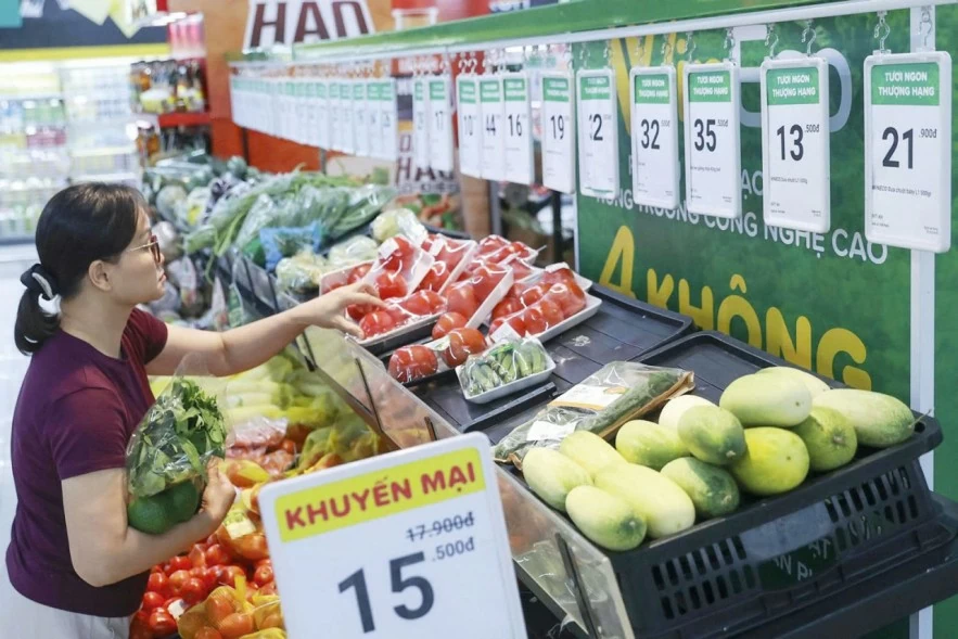 Bán lẻ bật tăng, sức mua nội địa trở thành điểm tựa tăng trưởng