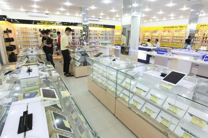 Tín hiệu sáng từ nhóm
doanh nghiệp bán lẻ Tín hiệu sáng từ nhóm
doanh nghiệp bán lẻ