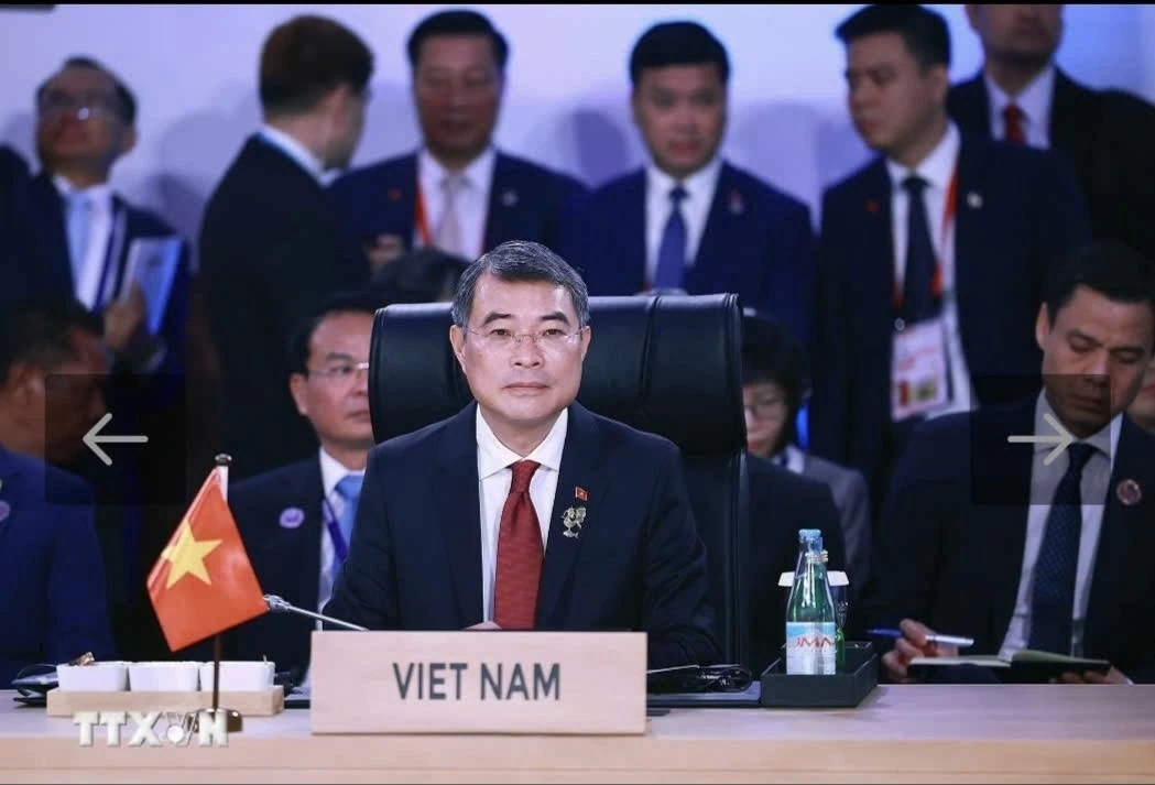 Thủ tướng Lê Minh Hưng dự phiên khai mạc Hội nghị Cấp cao ASEAN lần thứ 48 Thủ tướng Lê Minh Hưng dự phiên khai mạc Hội nghị Cấp cao ASEAN lần thứ 48