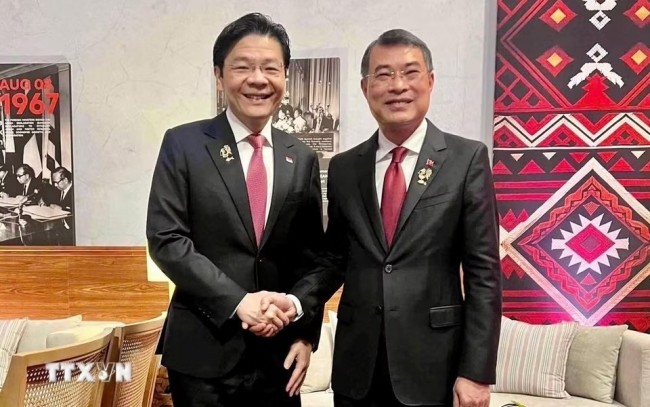 Thủ tướng Chính phủ Lê Minh Hưng gặp Lãnh đạo các nước Singapore, Thái Lan, Indonesia tại Hội nghị Cấp cao ASEAN lần thứ 48