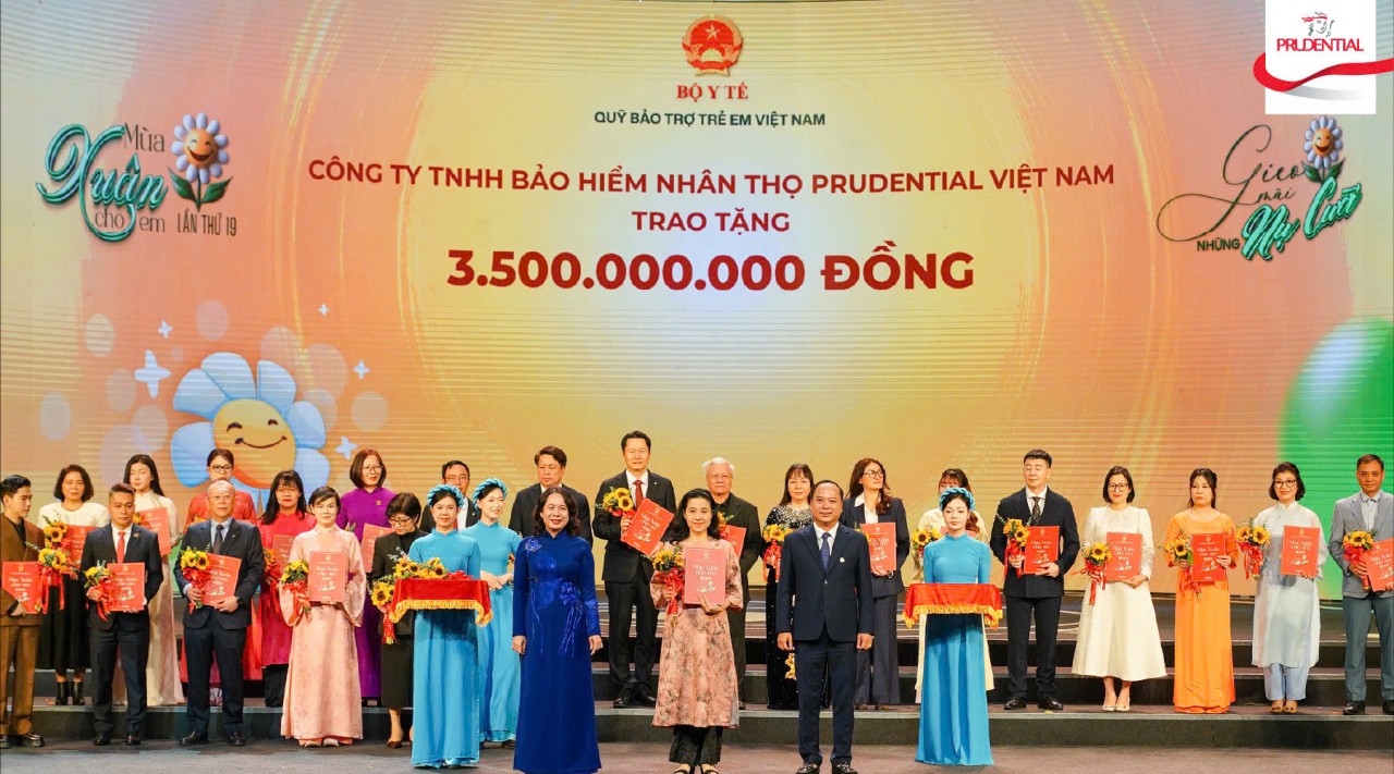 9 năm liên tiếp Top 100 Doanh nghiệp Phát triển Bền vững: Prudential Việt Nam kiên định với giá trị dài hạn