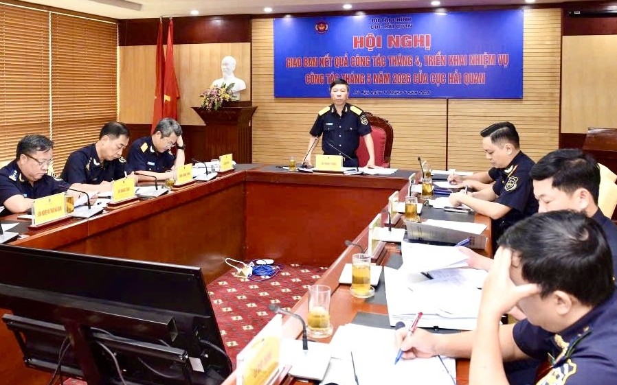 Hải quan thu ngân sách hơn 166.000 tỷ đồng, tăng trưởng 2 con số
