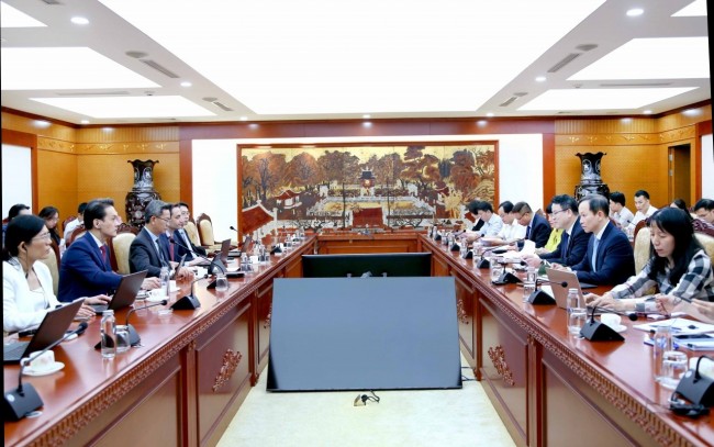 Bộ Tài chính làm việc với S&P Global Ratings về đánh giá xếp hạng tín nhiệm quốc gia năm 2026