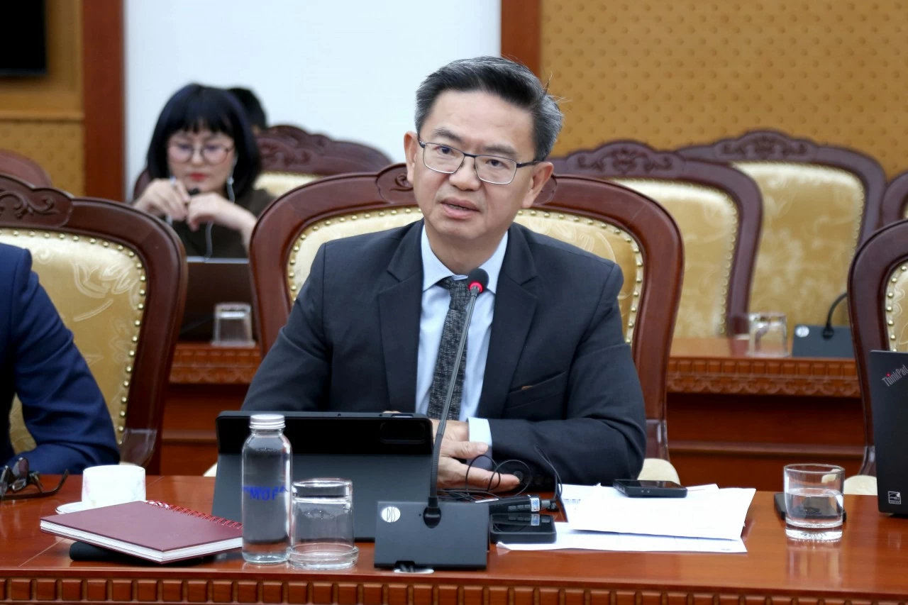 Bộ Tài chính làm việc với S&P Global Ratings về đánh giá xếp hạng tín nhiệm quốc gia năm 2026 Bộ Tài chính làm việc với S&P Global Ratings về đánh giá xếp hạng tín nhiệm quốc gia năm 2026