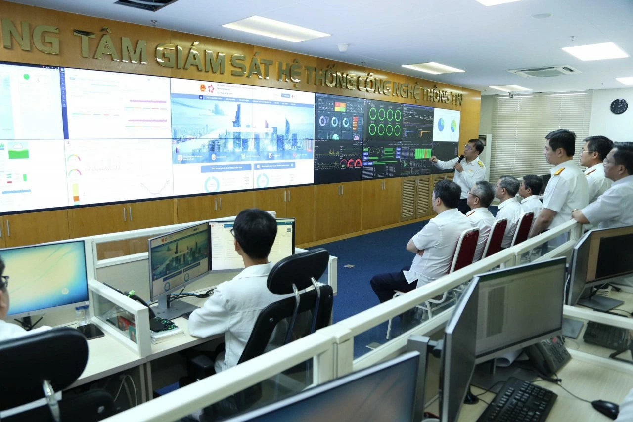 Ngành Thuế ghi dấu nhiều cột mốc lịch sử, hướng tới mục tiêu thu ngân sách 14,6 triệu tỷ đồng giai đoạn mới
