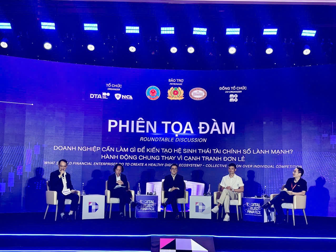 Xây dựng niềm tin số cho thị trường tài sản mã hóa Xây dựng niềm tin số cho thị trường tài sản mã hóa