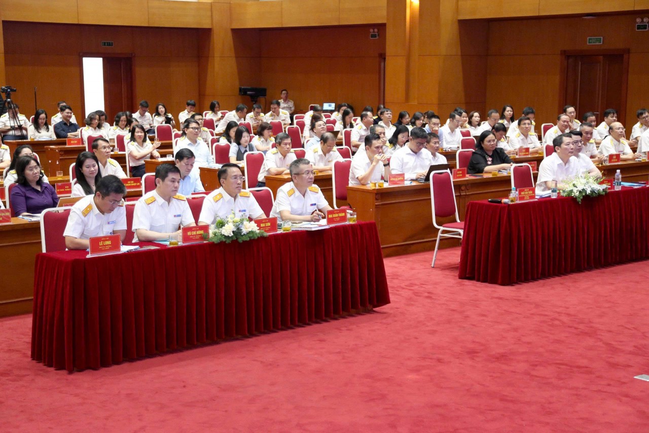 Bộ trưởng Bộ Tài chính giao ngành Thuế bao quát nguồn thu mới, góp phần đạt mục tiêu tăng trưởng hai con số Bộ trưởng Bộ Tài chính giao ngành Thuế bao quát nguồn thu mới, góp phần đạt mục tiêu tăng trưởng hai con số