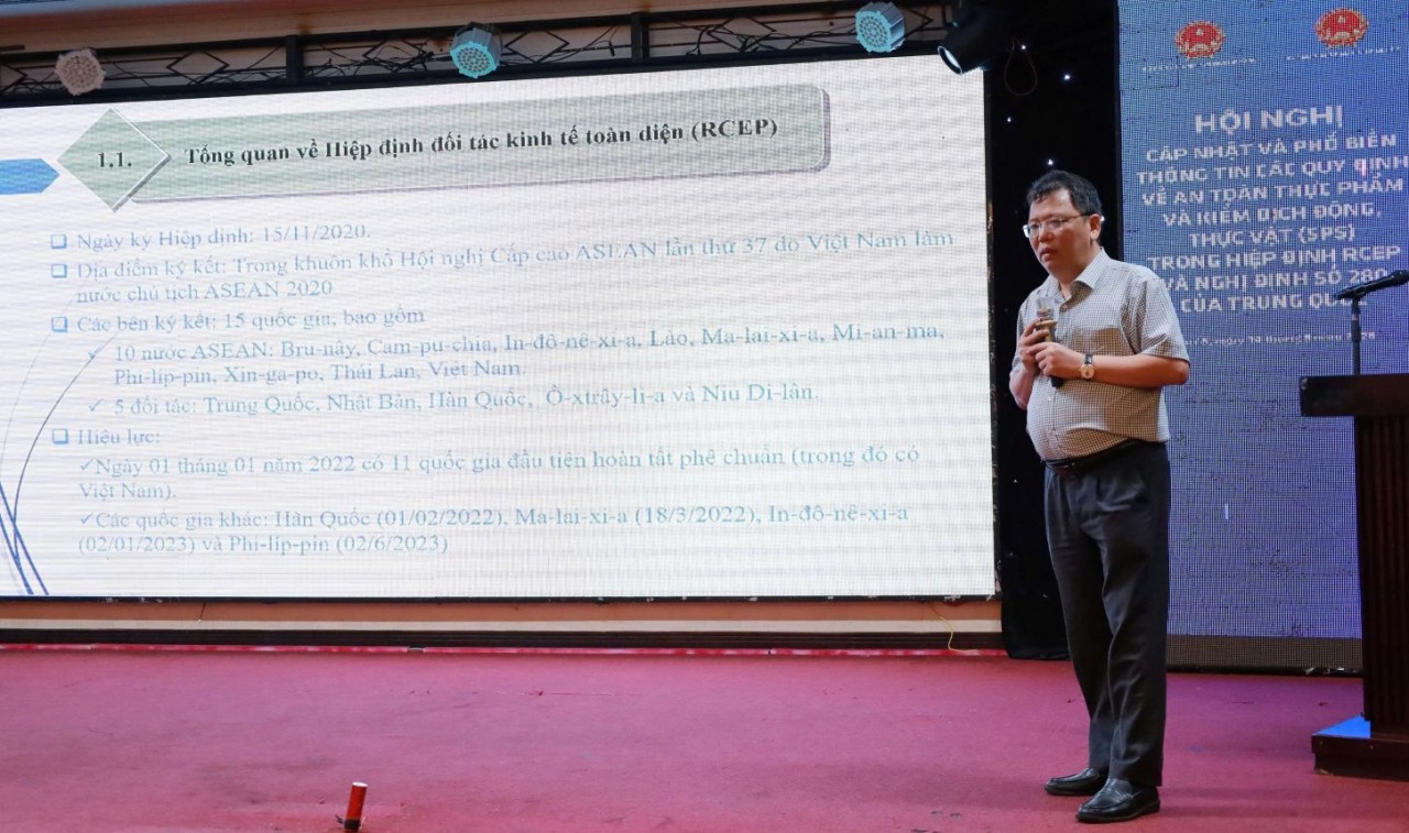 Doanh nghiệp phải tăng tốc thích ứng quy định mới của Trung Quốc để giữ thị trường xuất khẩu