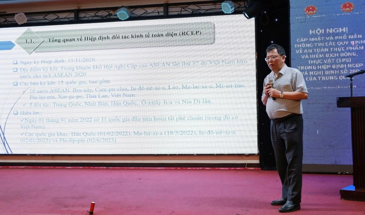 Doanh nghiệp phải tăng tốc thích ứng quy định mới của Trung Quốc để giữ thị trường xuất khẩu Doanh nghiệp phải tăng tốc thích ứng quy định mới của Trung Quốc để giữ thị trường xuất khẩu