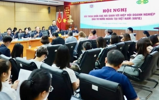 Hải quan đối thoại tháo gỡ 21 nhóm vướng mắc của doanh nghiệp FDI
