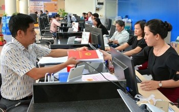 Thủ tướng chỉ đạo tiếp tục cắt giảm, đơn giản hóa 4 nhóm thủ tục hành chính
