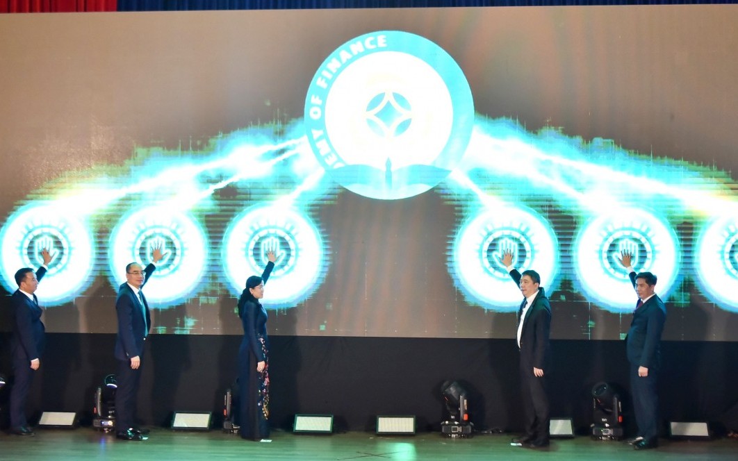 Thứ trưởng Cao Anh Tuấn: Học viện Tài chính cần tiếp tục khẳng định vị thế trung tâm đào tạo nguồn nhân lực tài chính chất lượng cao hàng đầu đất nước