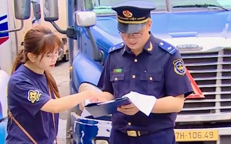 Hải quan lên tiếng về thủ tục khai báo thành phần hóa chất khi xuất khẩu