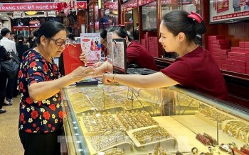 Thuế tỉnh Thanh Hóa siết chặt quản lý thuế lĩnh vực kinh doanh vàng, ngoại tệ