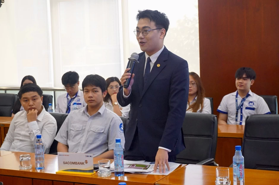 Trường Đại học Tài chính - Marketing tổ chức kết nối hơn 4.000 cơ hội việc làm cho sinh viên