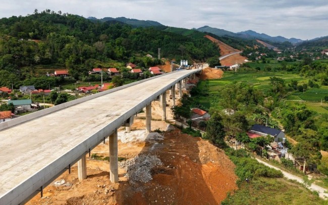 Mở rộng nguồn lực vốn từ xã hội cho các dự án hạ tầng